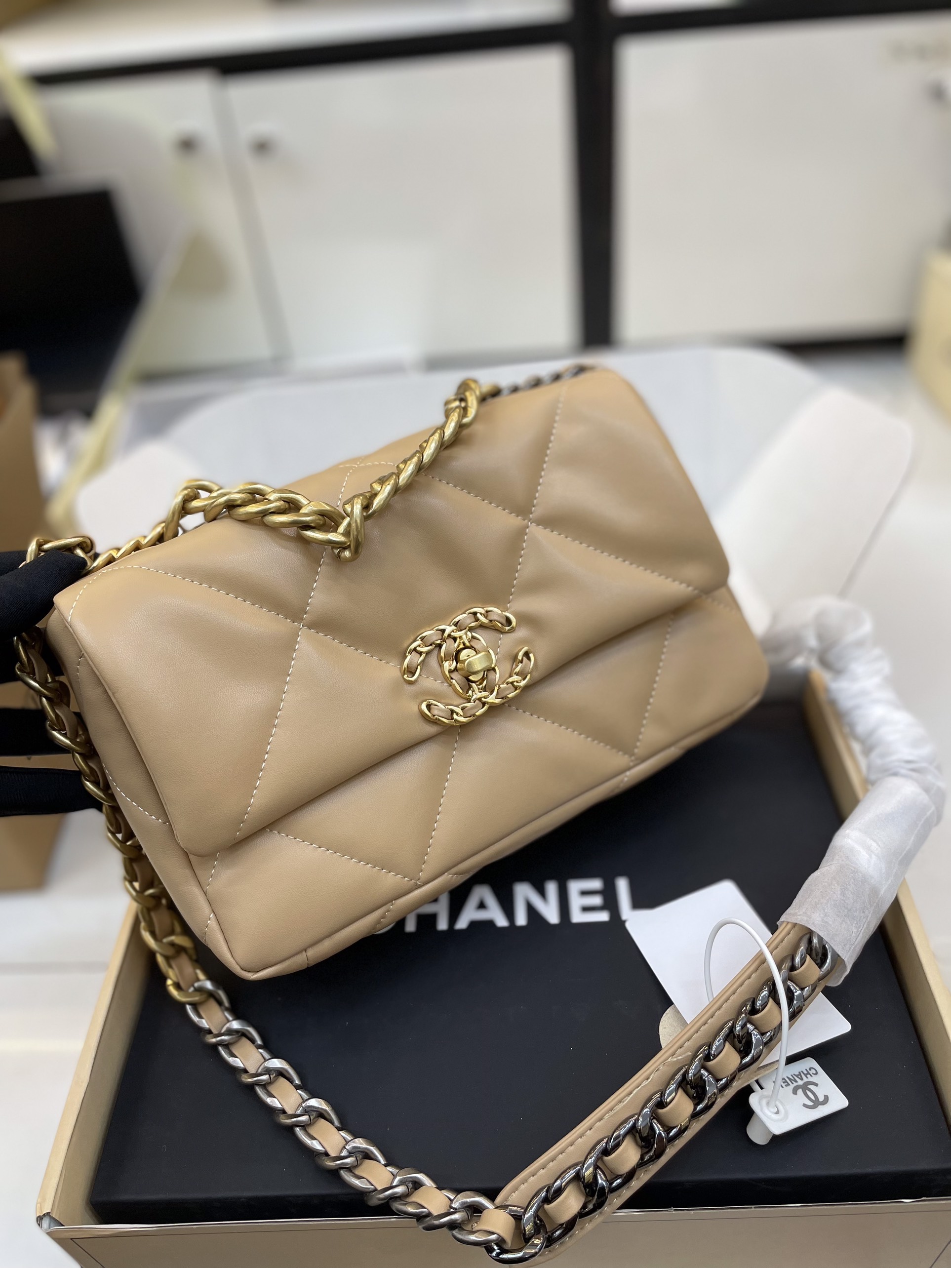Túi Xách Chanel 19 Super Small Flap Bag Dark Beige Size 26cm